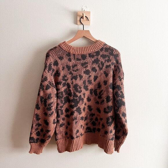 Aerie Oversized Leopard Print Crewneck Pullover Sweater Size S - Picture 5 of 7